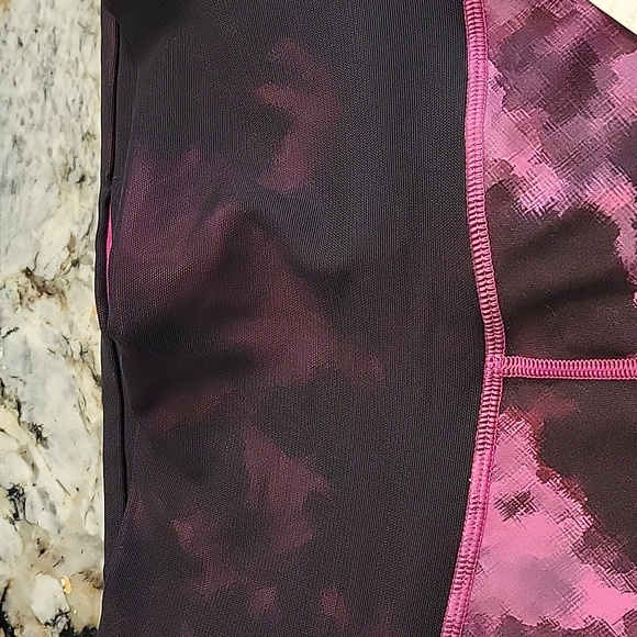 NWT Lululemon High-Rise Sweaty Endeavor Leggings - Picture 7 of 9